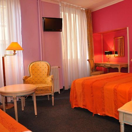 Hotel Moderne Marseille Bagian luar foto