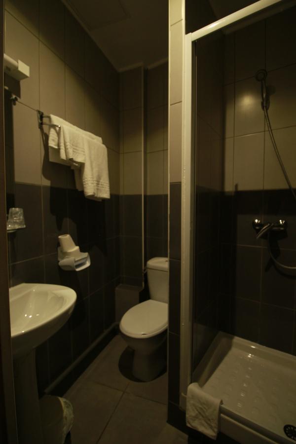 Hotel Moderne Marseille Bagian luar foto
